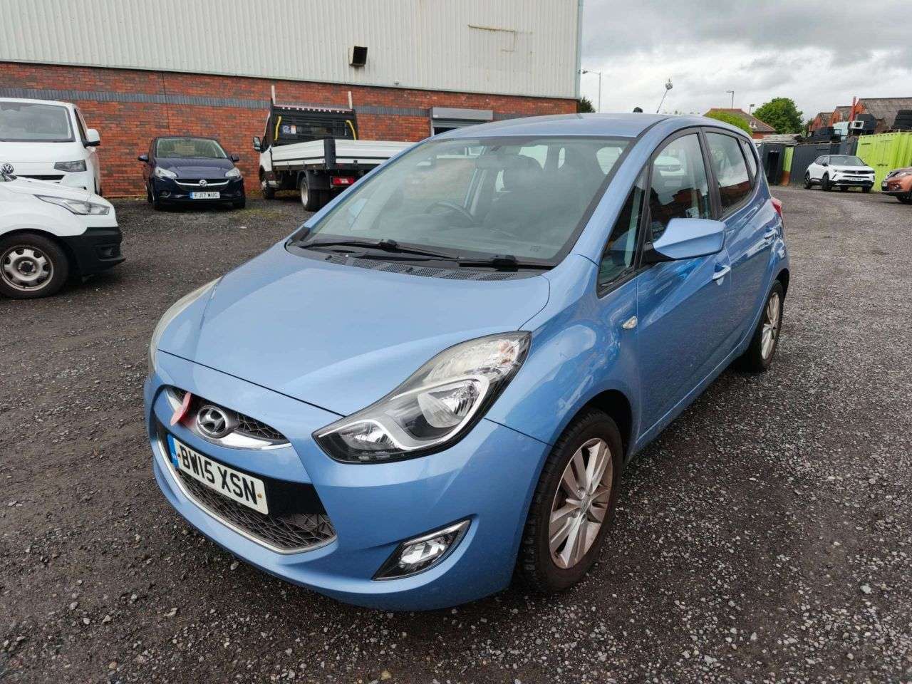 A 2015 HYUNDAI IX20 1.4 Active Hatchback 5dr Petrol Manual Euro 5 (90 bhp) *2 YEAR WTY FROM £99 A 2015 HYUNDAI IX20 1.4 Active Hatchback 5dr Petrol Manual Euro 5 (90 bhp) *2 YEAR WTY FROM £99