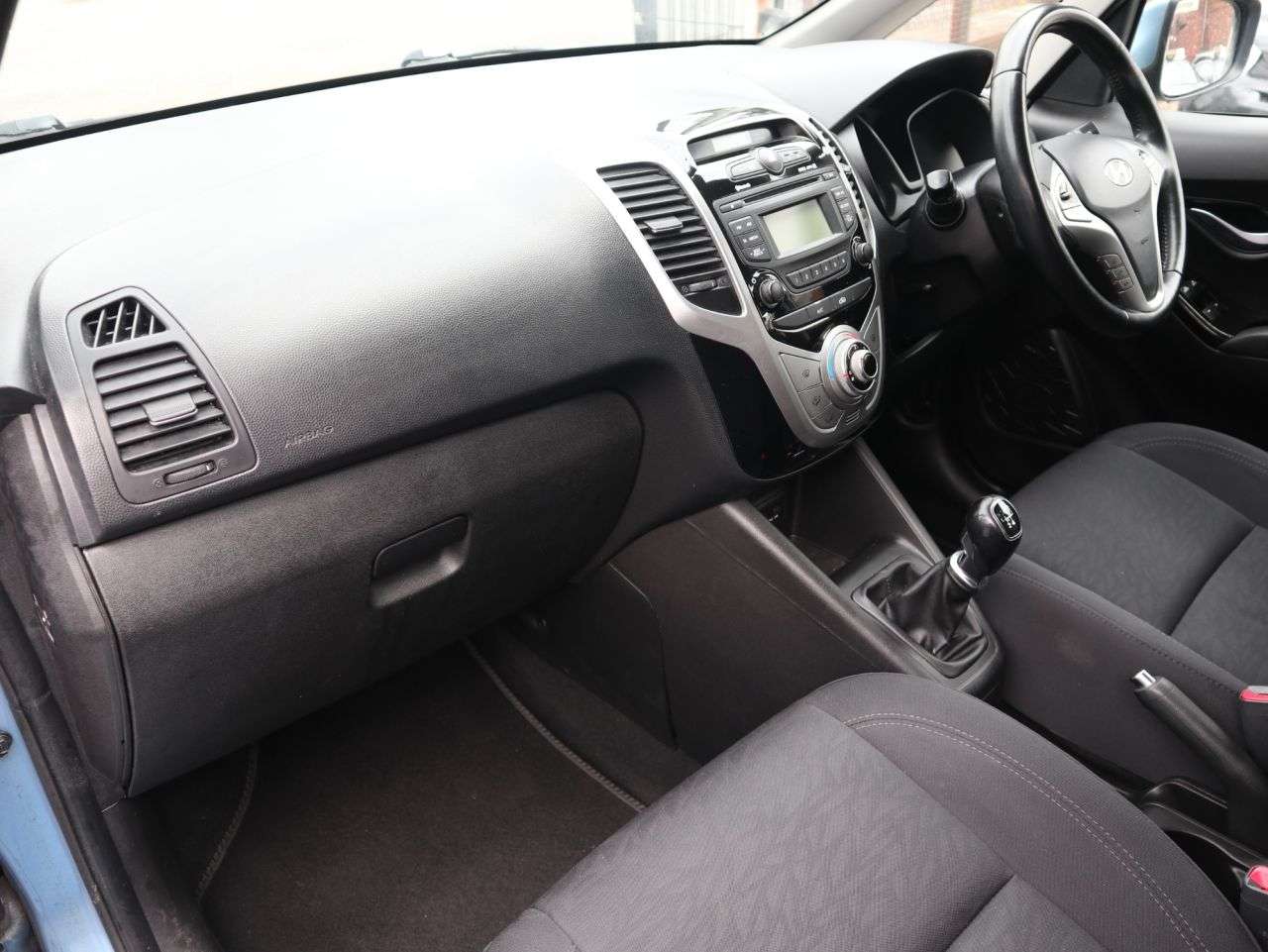 2015 HYUNDAI IX20 2015 HYUNDAI IX20