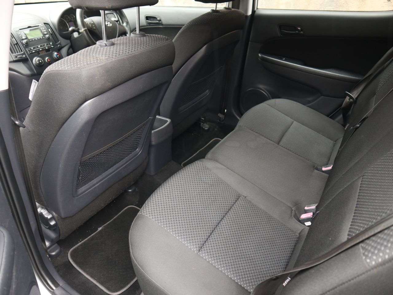 2010 HYUNDAI I30 2010 HYUNDAI I30