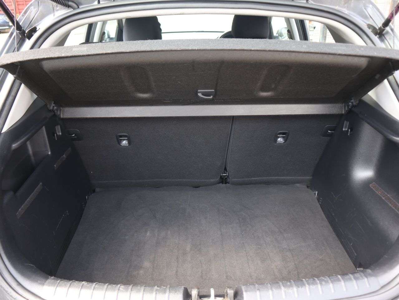 2018 KIA STONIC 2018 KIA STONIC