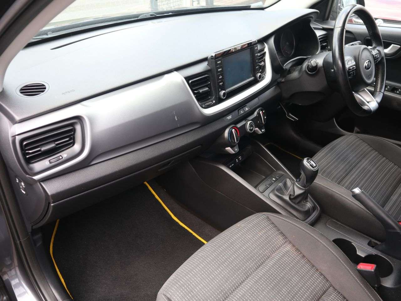 2018 KIA STONIC 2018 KIA STONIC