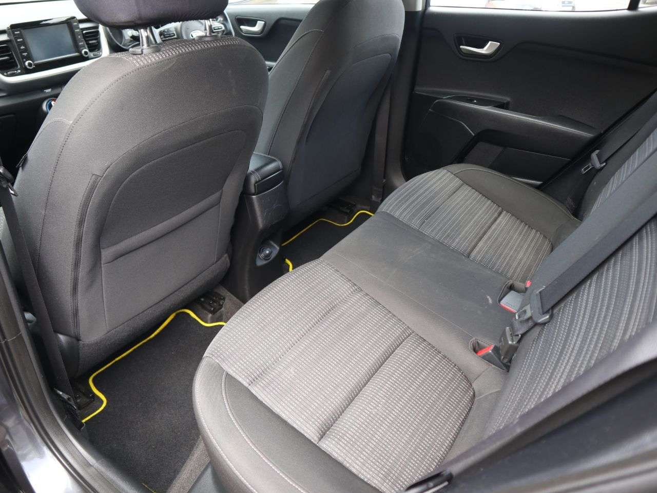 2018 KIA STONIC 2018 KIA STONIC
