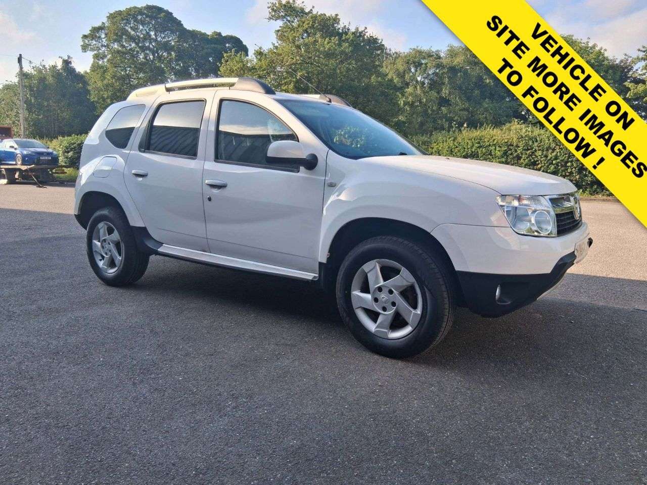 A 2014 DACIA DUSTER 1.5 dCi Laureate SUV 5dr Diesel Manual Euro 5 (110 ps) *2 YEAR WTY FROM £99 A 2014 DACIA DUSTER 1.5 dCi Laureate SUV 5dr Diesel Manual Euro 5 (110 ps) *2 YEAR WTY FROM £99