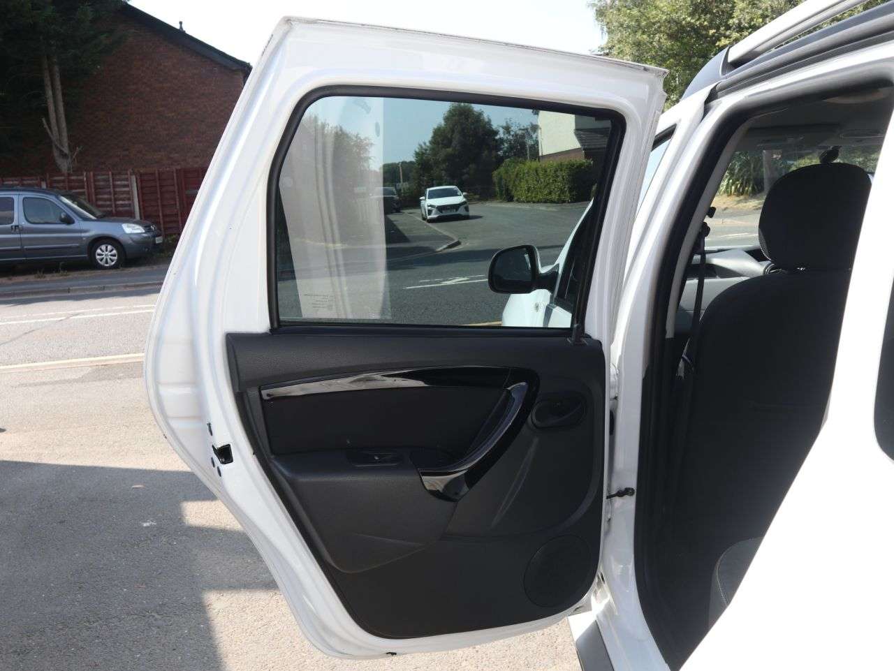 2014 DACIA DUSTER 2014 DACIA DUSTER