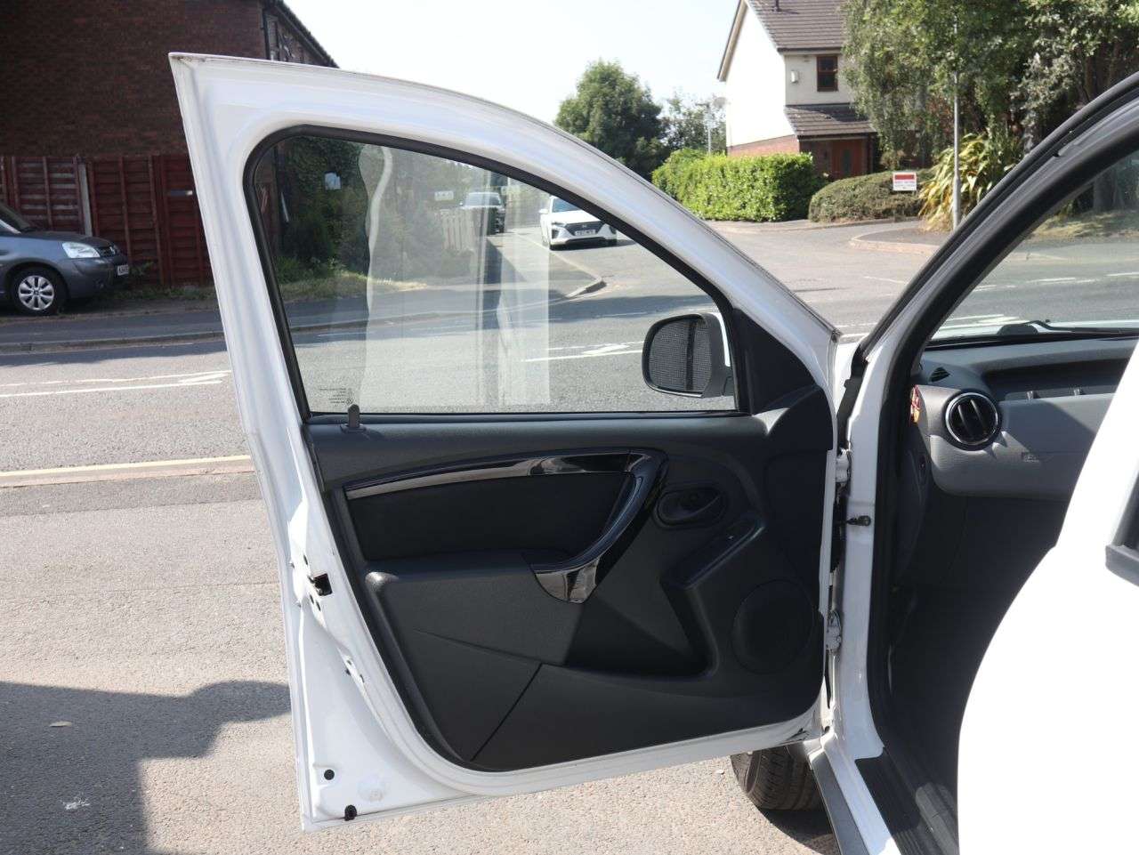 2014 DACIA DUSTER 2014 DACIA DUSTER