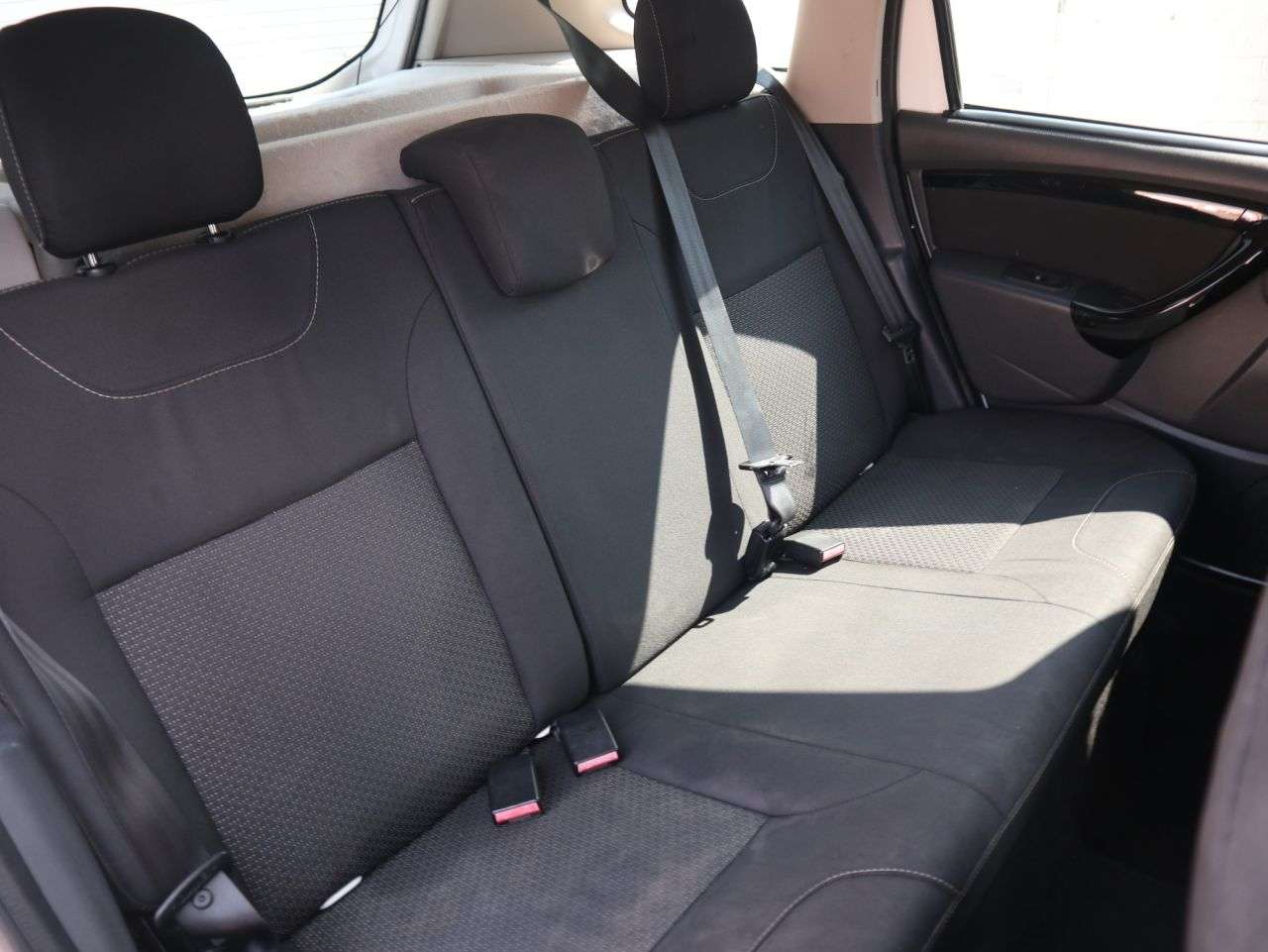 2014 DACIA DUSTER 2014 DACIA DUSTER