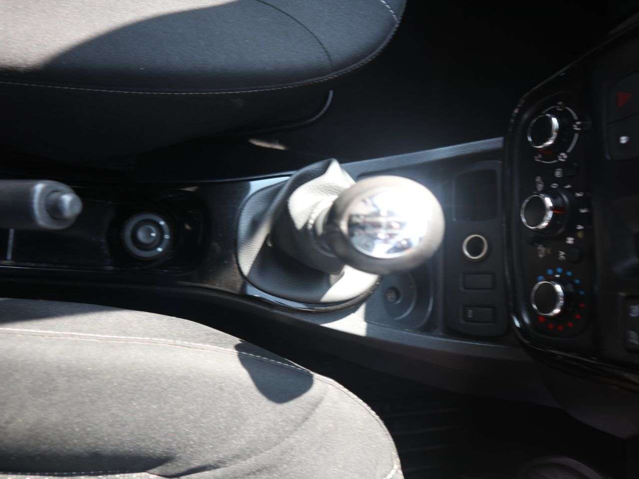 2014 DACIA DUSTER 2014 DACIA DUSTER