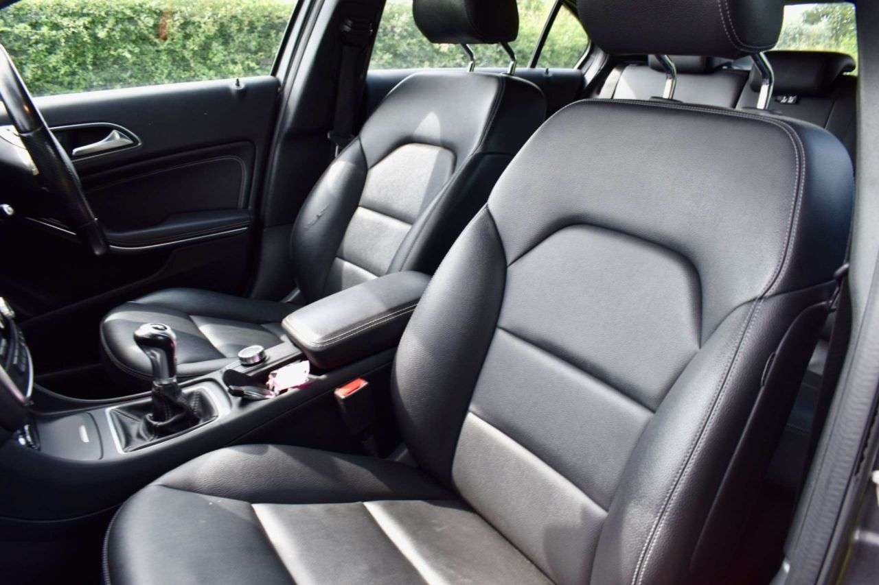 2015 MERCEDES-BENZ A CLASS 2015 MERCEDES-BENZ A CLASS