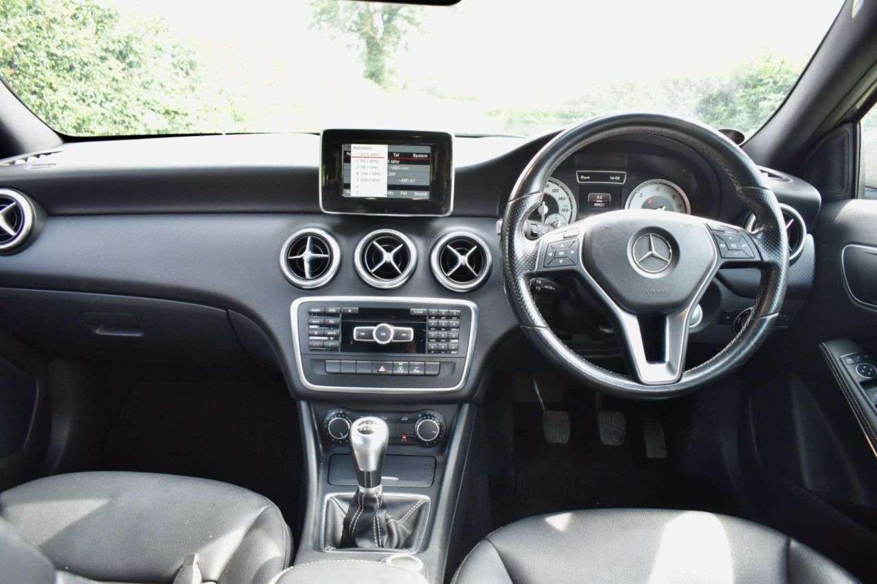 2015 MERCEDES-BENZ A CLASS 2015 MERCEDES-BENZ A CLASS