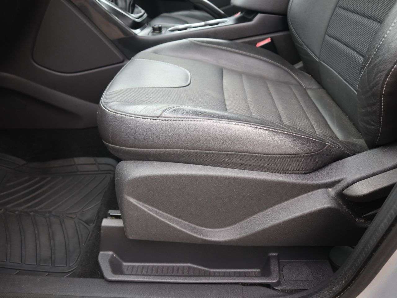 2013 FORD KUGA 2013 FORD KUGA