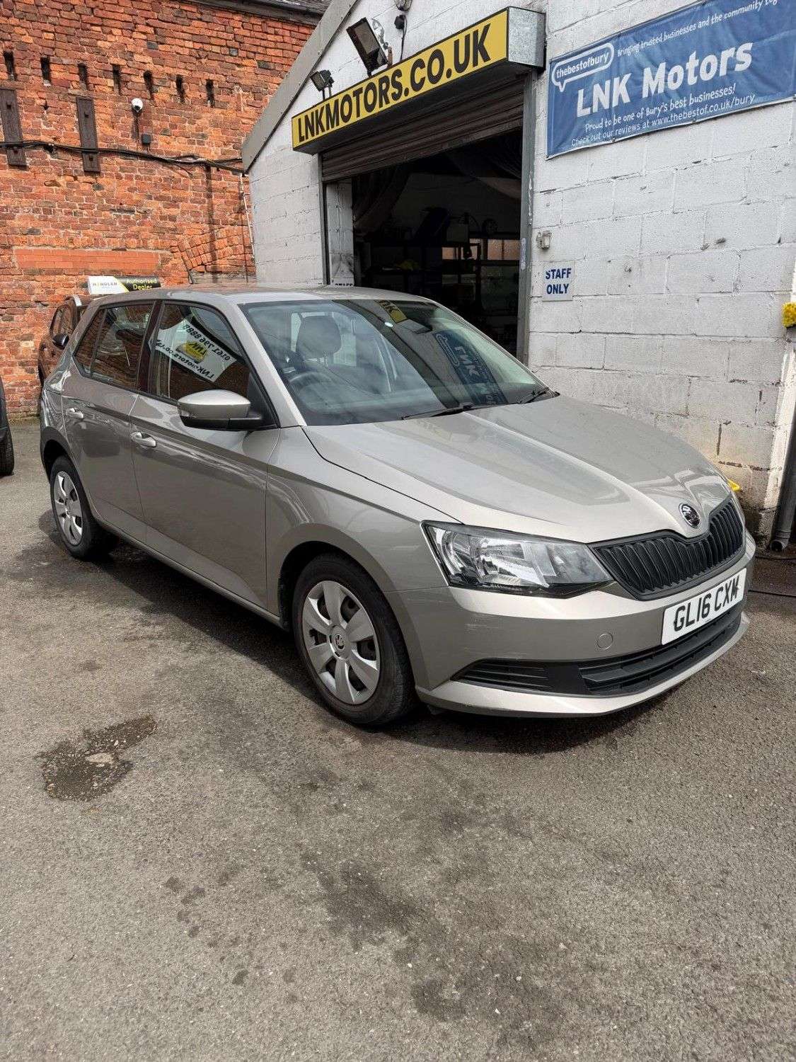 A 2016 SKODA FABIA 1.0 S Hatchback 5dr Petrol Manual Euro 6 (s/s) (60 ps) * 2 YEAR WTY FROM £9 A 2016 SKODA FABIA 1.0 S Hatchback 5dr Petrol Manual Euro 6 (s/s) (60 ps) * 2 YEAR WTY FROM £9