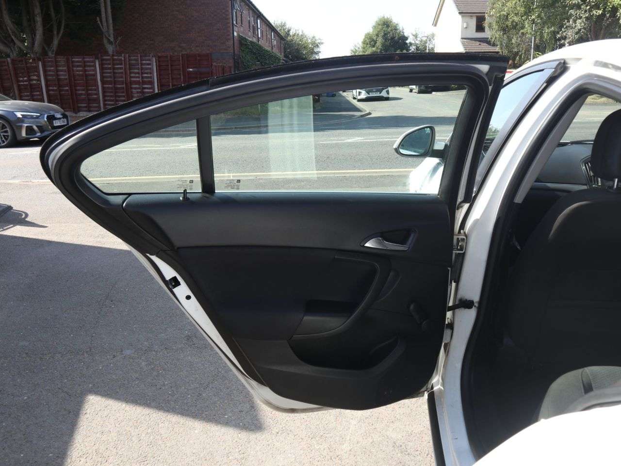 2014 VAUXHALL INSIGNIA 2014 VAUXHALL INSIGNIA