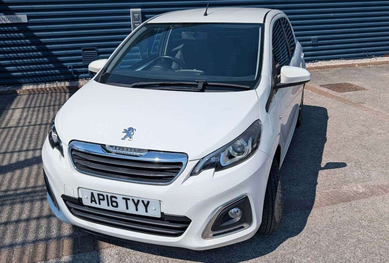 A 2016 PEUGEOT 108 1.2 PureTech Allure Hatchback 5dr Petrol Manual Euro 6 (82 ps) *2 YEAR WTY A 2016 PEUGEOT 108 1.2 PureTech Allure Hatchback 5dr Petrol Manual Euro 6 (82 ps) *2 YEAR WTY
