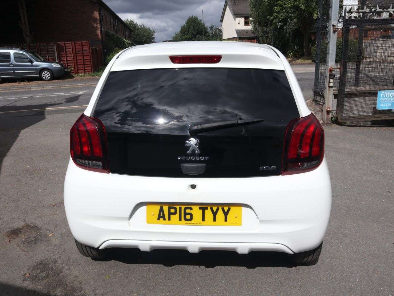 2016 PEUGEOT 108 2016 PEUGEOT 108