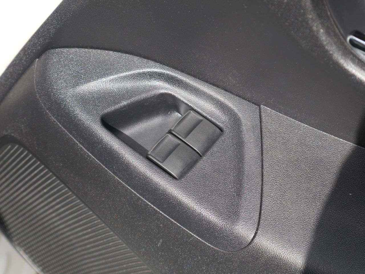 2016 PEUGEOT 108 2016 PEUGEOT 108