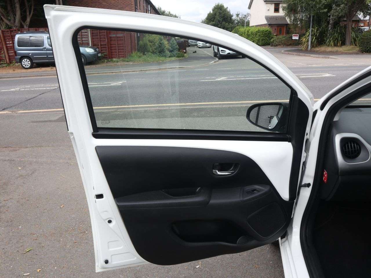 2016 PEUGEOT 108 2016 PEUGEOT 108