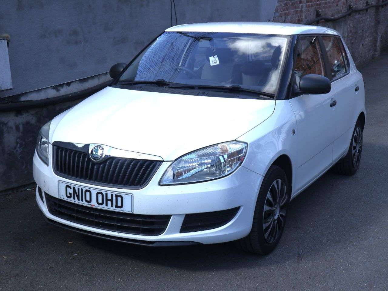 A 2010 SKODA FABIA 1.2 S Hatchback 5dr Petrol Manual Euro 5 (69 ps) *2 YEAR WTY FROM £99 + 12 A 2010 SKODA FABIA 1.2 S Hatchback 5dr Petrol Manual Euro 5 (69 ps) *2 YEAR WTY FROM £99 + 12
