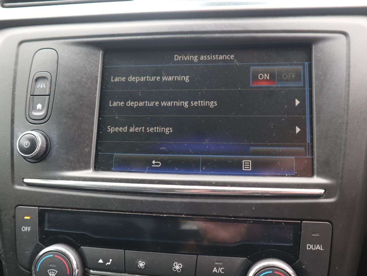 2016 RENAULT KADJAR 2016 RENAULT KADJAR