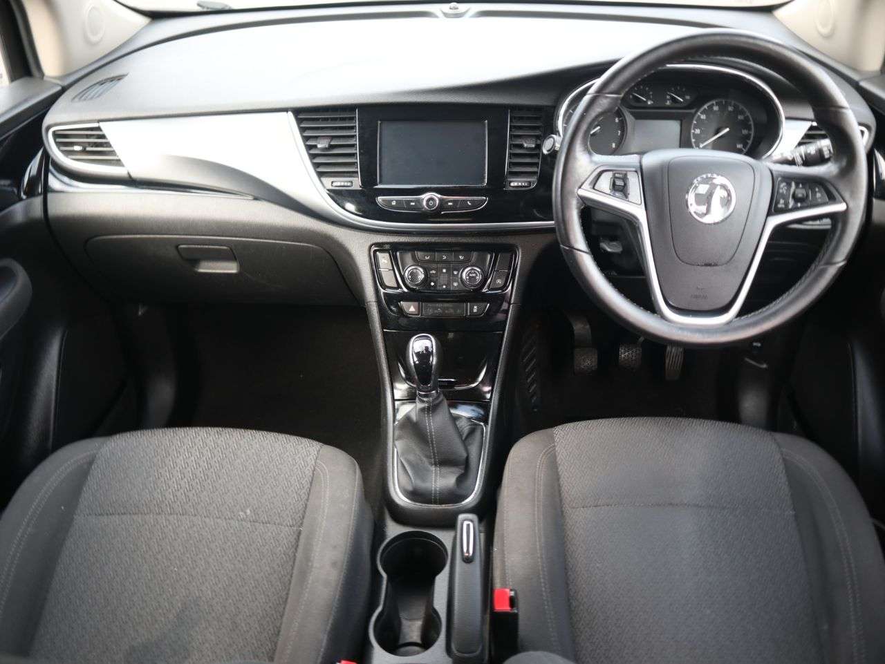 A 2017 VAUXHALL MOKKA X 1.6i Active SUV 5dr Petrol Manual Euro 6 (s/s) (115 ps) *2 YEAR WTY FROM £9 A 2017 VAUXHALL MOKKA X 1.6i Active SUV 5dr Petrol Manual Euro 6 (s/s) (115 ps) *2 YEAR WTY FROM £9