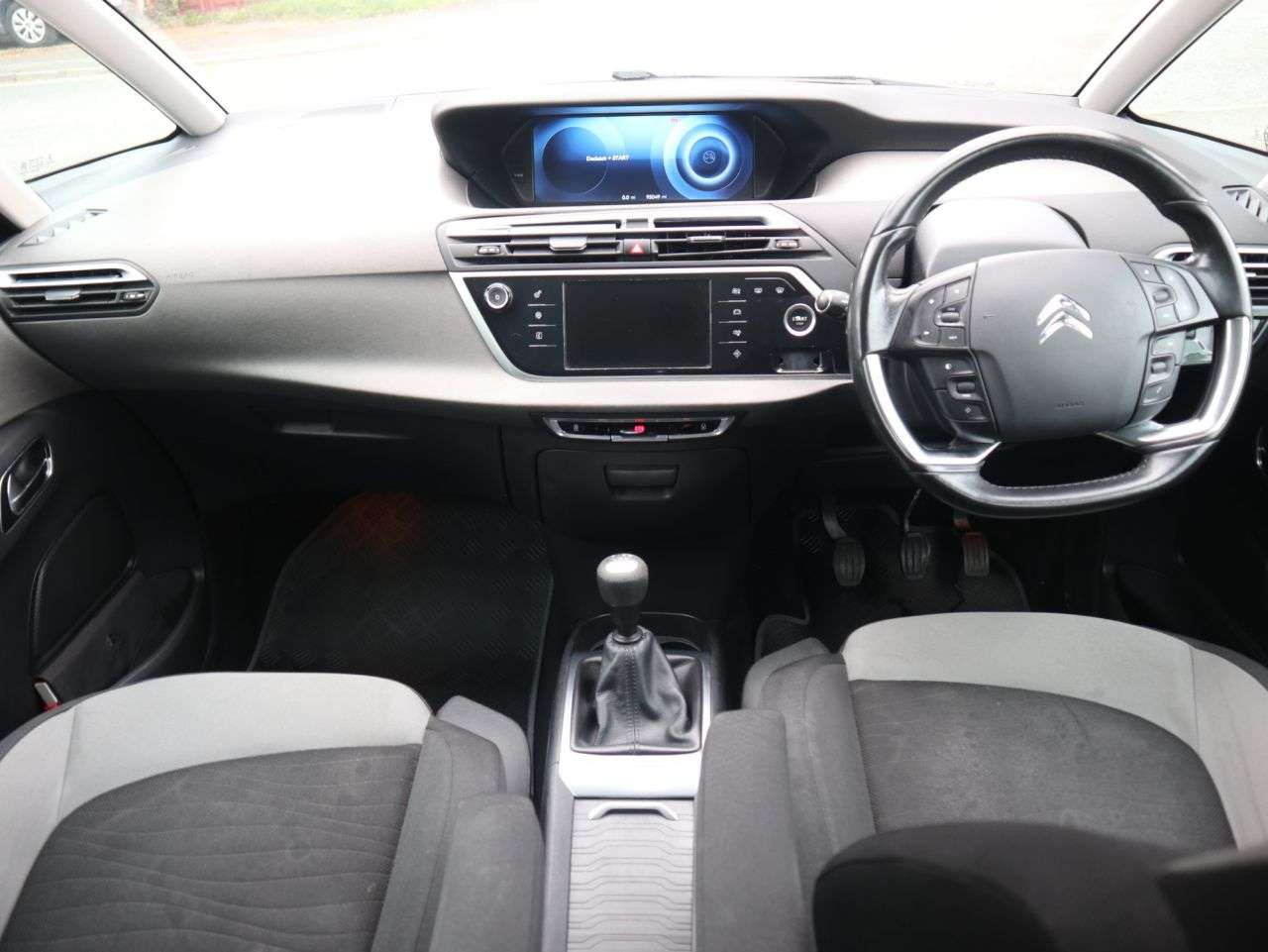 A 2014 CITROEN C4 PICASSO 1.6 e-HDi Exclusive MPV 5dr Diesel Manual Euro 5 (s/s) (115 ps) *2 YEAR WTY A 2014 CITROEN C4 PICASSO 1.6 e-HDi Exclusive MPV 5dr Diesel Manual Euro 5 (s/s) (115 ps) *2 YEAR WTY