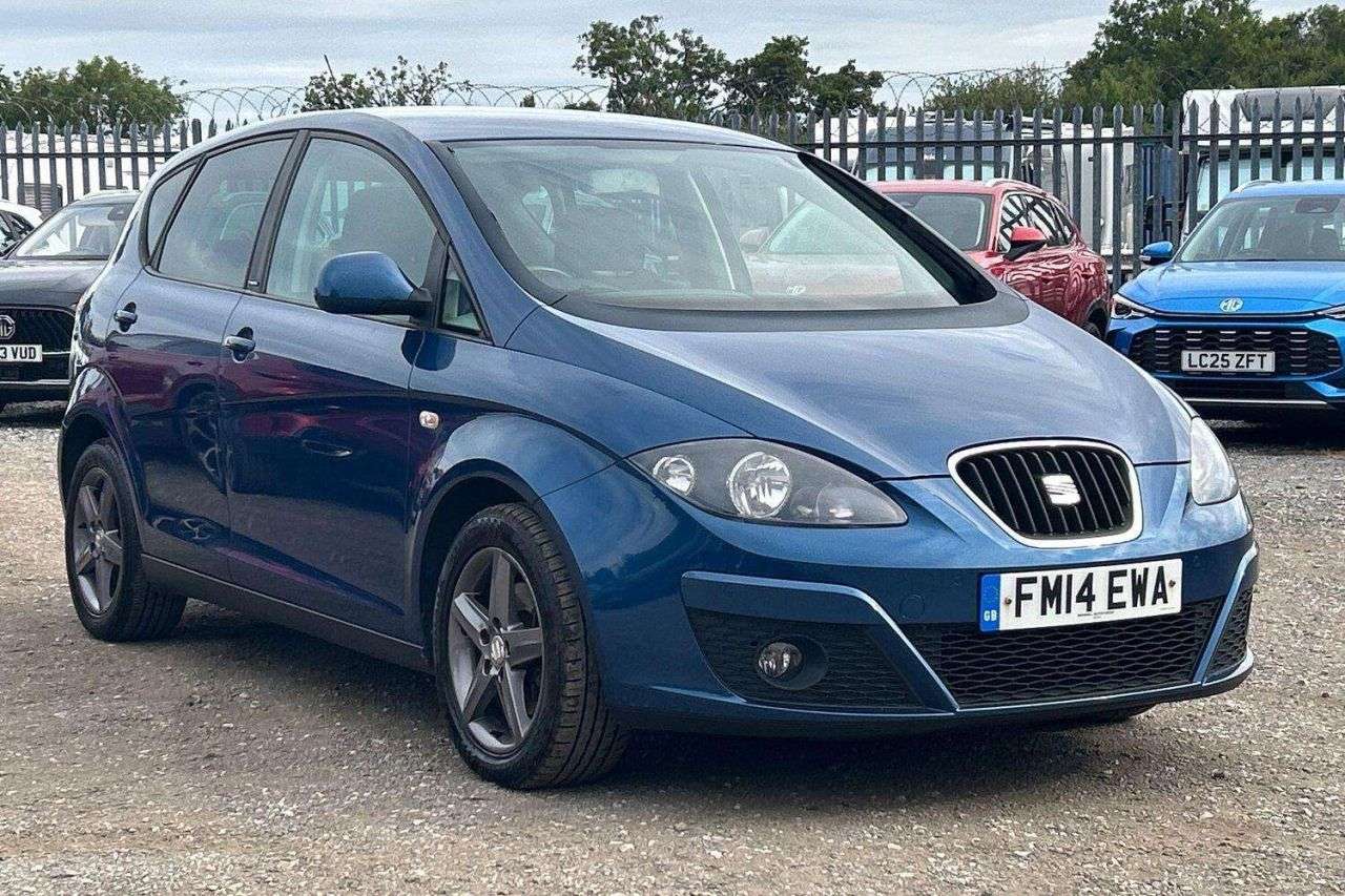 A 2014 SEAT ALTEA 1.6 TDI Ecomotive CR I TECH MPV 5dr Diesel Manual Euro 5 (s/s) (105 ps) *2 A 2014 SEAT ALTEA 1.6 TDI Ecomotive CR I TECH MPV 5dr Diesel Manual Euro 5 (s/s) (105 ps) *2