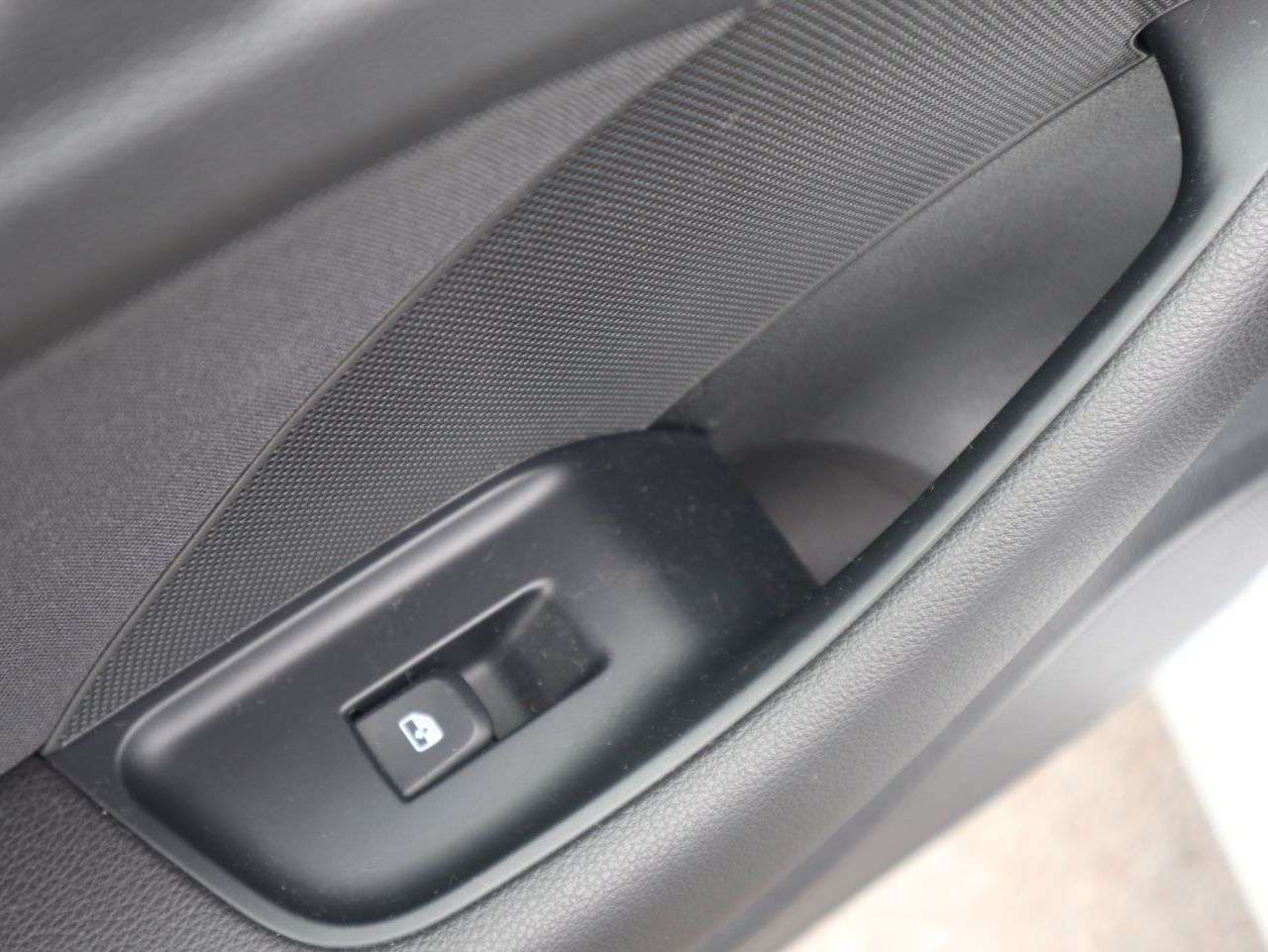 2017 AUDI A3 2017 AUDI A3