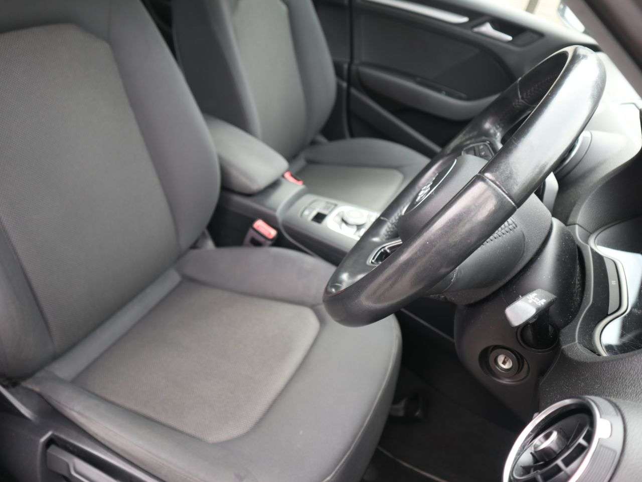 2017 AUDI A3 2017 AUDI A3