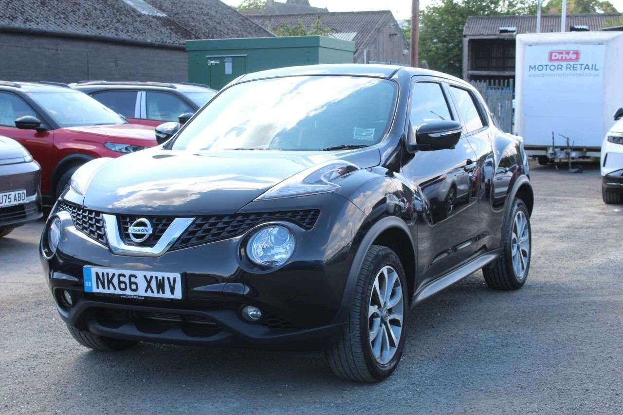 A 2016 NISSAN JUKE 1.5 dCi Tekna SUV 5dr Diesel Manual Euro 6 (s/s) (110 ps) *2 YEAR WTY FROM A 2016 NISSAN JUKE 1.5 dCi Tekna SUV 5dr Diesel Manual Euro 6 (s/s) (110 ps) *2 YEAR WTY FROM