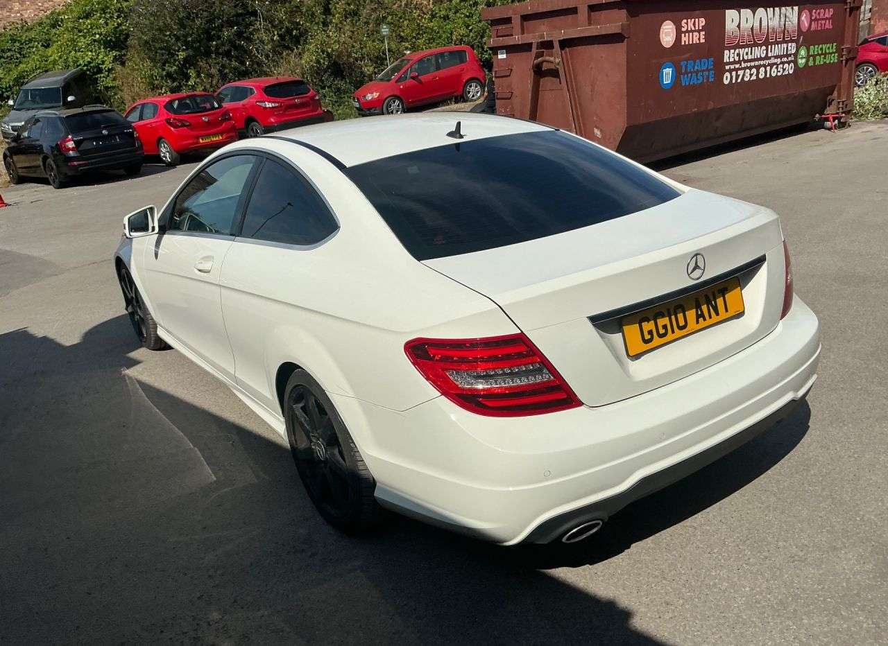 2011 MERCEDES-BENZ C CLASS 2011 MERCEDES-BENZ C CLASS