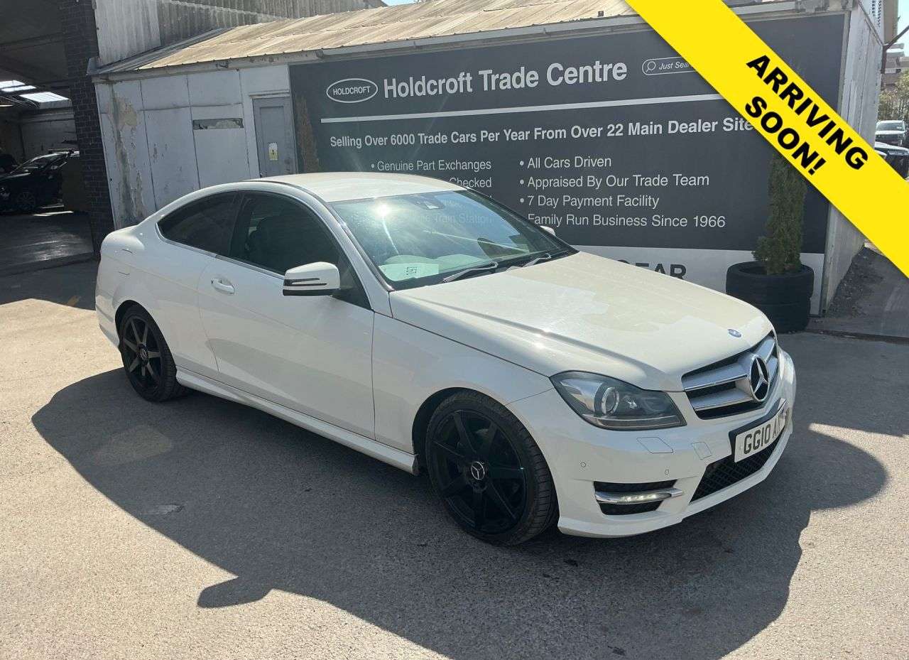 A 2011 MERCEDES-BENZ C CLASS 2.1 C220 CDI BlueEfficiency AMG Sport Edition 125 Coupe 2dr Diesel G-Tronic A 2011 MERCEDES-BENZ C CLASS 2.1 C220 CDI BlueEfficiency AMG Sport Edition 125 Coupe 2dr Diesel G-Tronic