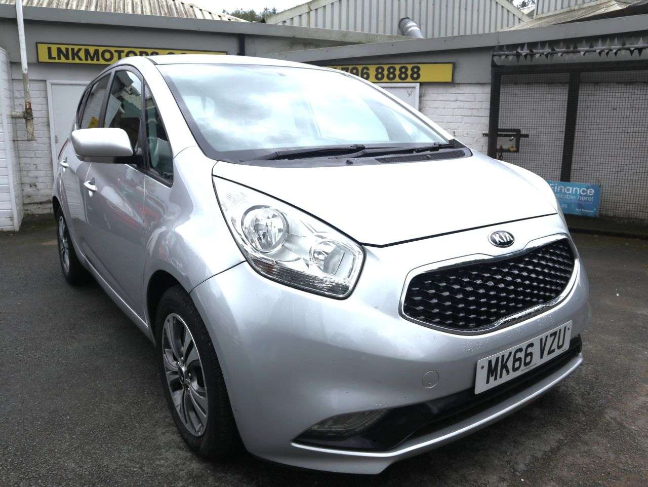 2016 KIA VENGA 2016 KIA VENGA