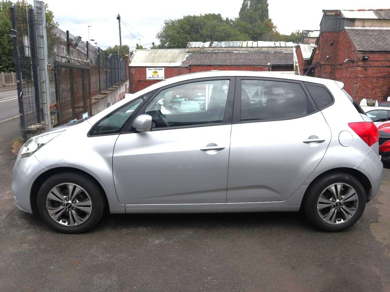 2016 KIA VENGA 2016 KIA VENGA
