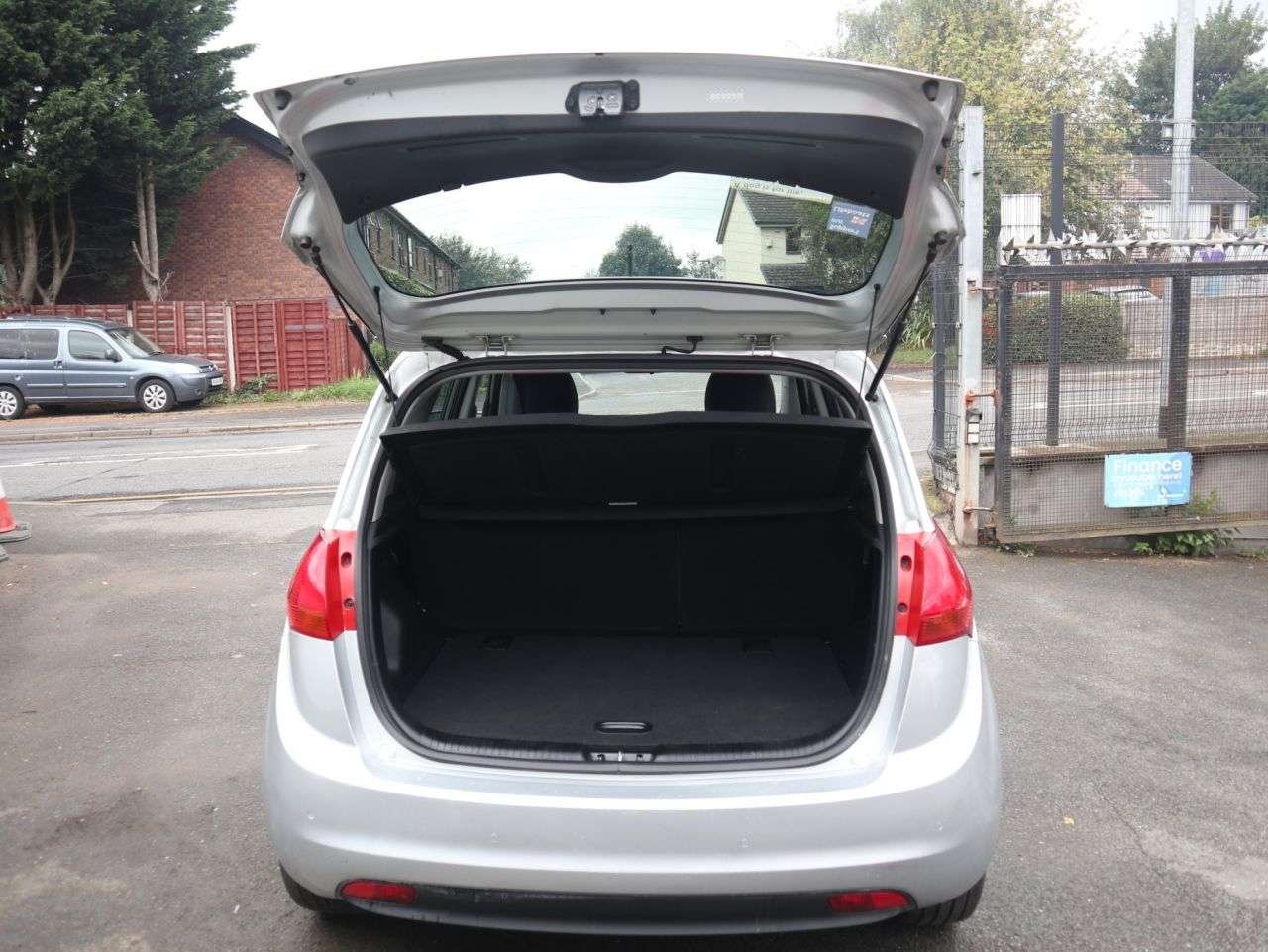 2016 KIA VENGA 2016 KIA VENGA