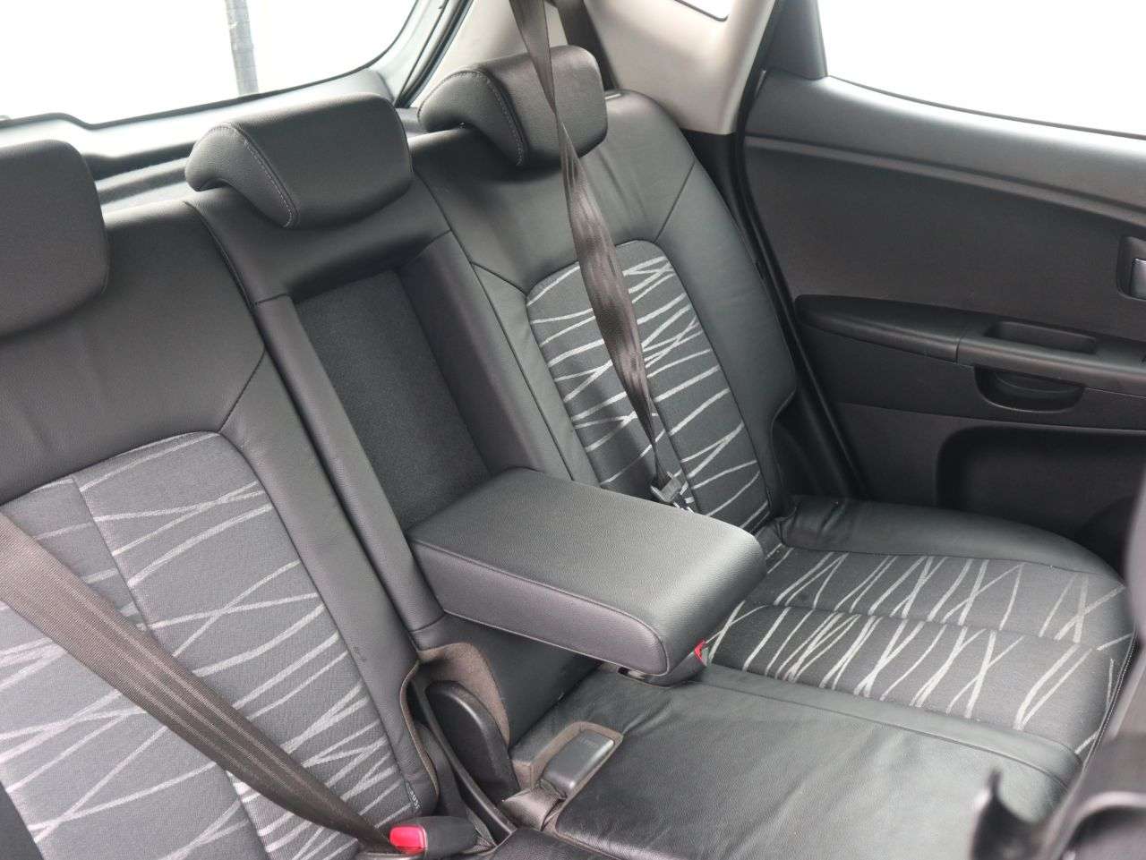 2016 KIA VENGA 2016 KIA VENGA