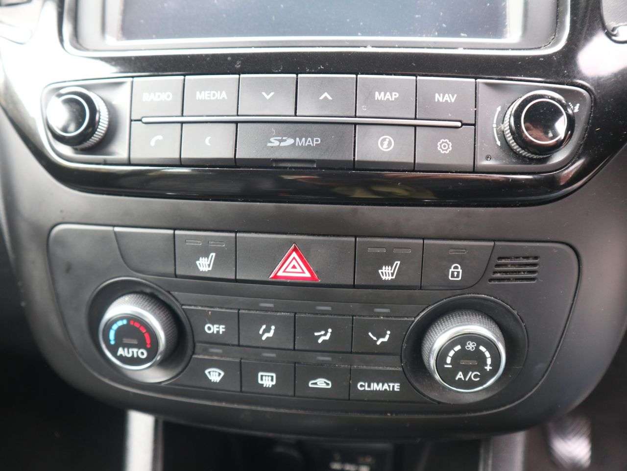 2016 KIA VENGA 2016 KIA VENGA