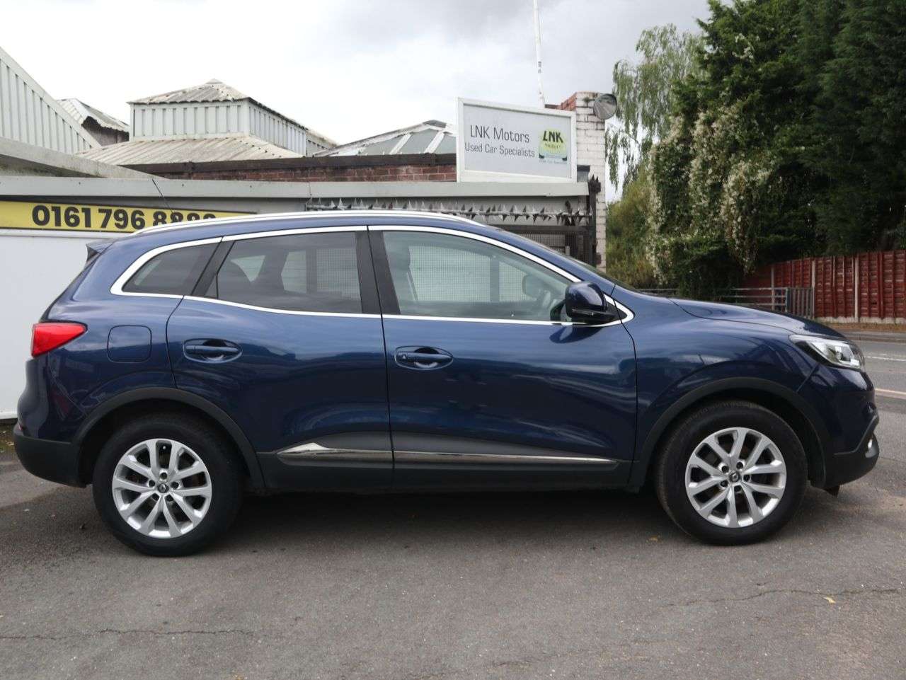 A 2018 RENAULT KADJAR 1.5 dCi Dynamique Nav SUV 5dr Diesel Manual Euro 6 (s/s) (110 ps) *2 YEAR W A 2018 RENAULT KADJAR 1.5 dCi Dynamique Nav SUV 5dr Diesel Manual Euro 6 (s/s) (110 ps) *2 YEAR W