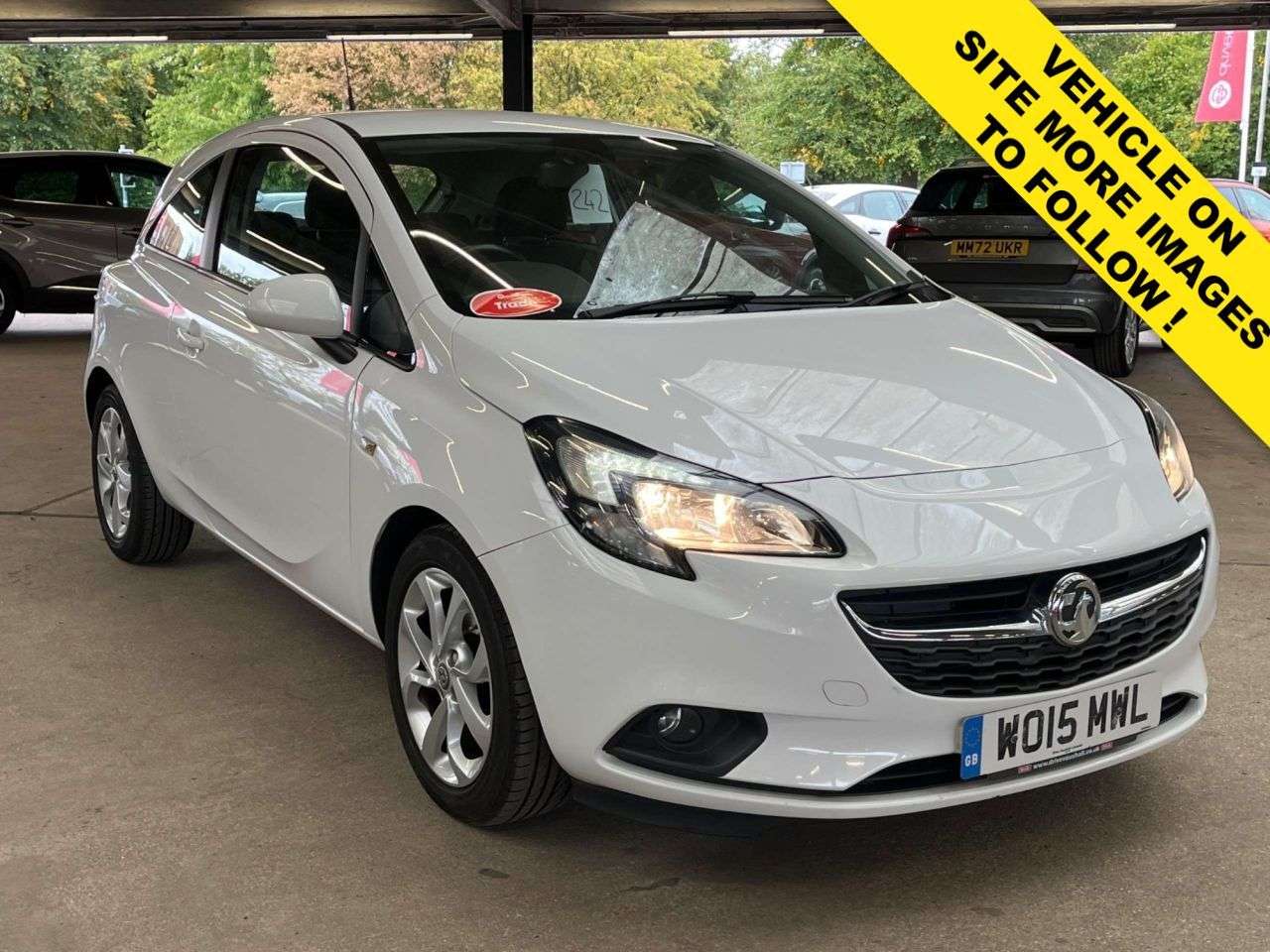 A 2015 VAUXHALL CORSA 1.4i ecoFLEX Excite Hatchback 3dr Petrol Manual Euro 6 (a/c) (90 ps) *2 YEA A 2015 VAUXHALL CORSA 1.4i ecoFLEX Excite Hatchback 3dr Petrol Manual Euro 6 (a/c) (90 ps) *2 YEA