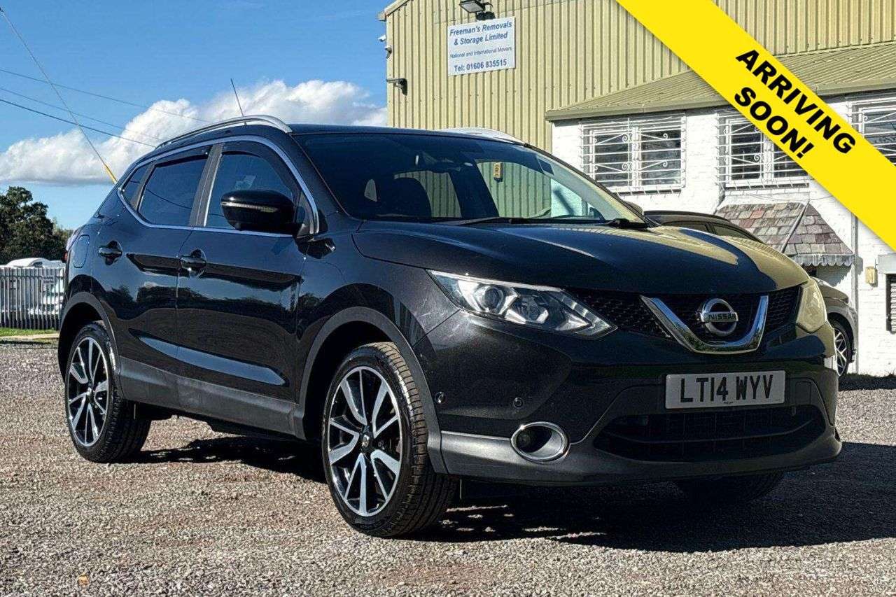 A 2014 NISSAN QASHQAI 1.5 dCi Tekna SUV 5dr Diesel Manual 2WD Euro 5 (s/s) (110 ps) *2 YEAR WTY F A 2014 NISSAN QASHQAI 1.5 dCi Tekna SUV 5dr Diesel Manual 2WD Euro 5 (s/s) (110 ps) *2 YEAR WTY F