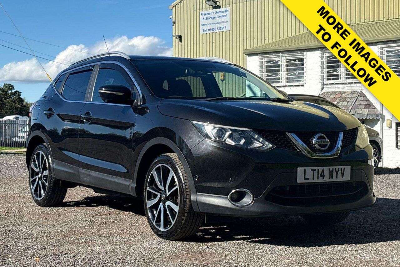 A 2014 NISSAN QASHQAI 1.5 dCi Tekna SUV 5dr Diesel Manual 2WD Euro 5 (s/s) (110 ps) *2 YEAR WTY F A 2014 NISSAN QASHQAI 1.5 dCi Tekna SUV 5dr Diesel Manual 2WD Euro 5 (s/s) (110 ps) *2 YEAR WTY F