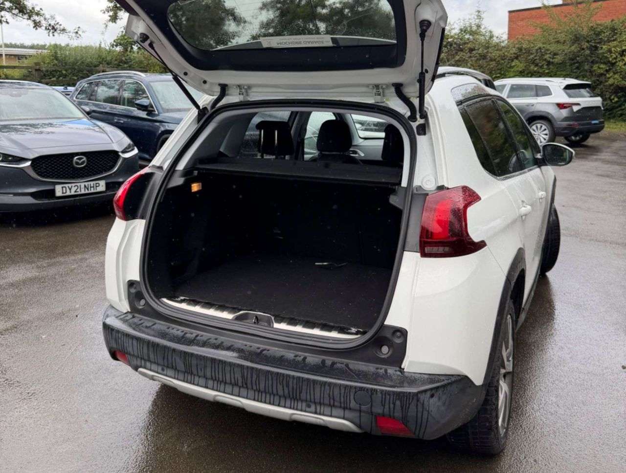 2017 PEUGEOT 2008 2017 PEUGEOT 2008