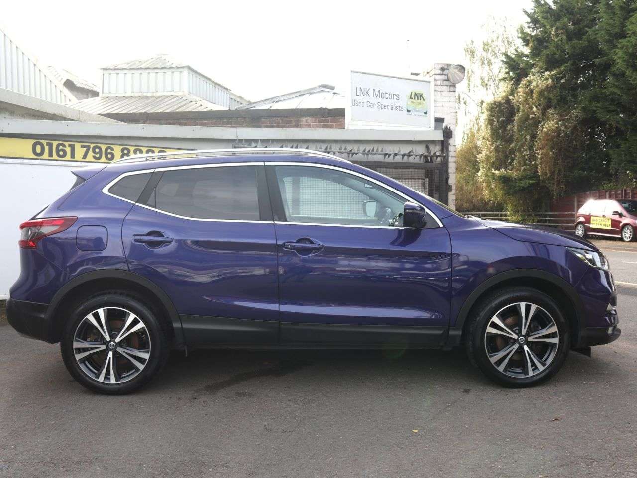 A 2017 NISSAN QASHQAI 1.5 dCi N-Connecta SUV 5dr Diesel Manual Euro 6 (s/s) (110 ps) *2 YEAR WTY A 2017 NISSAN QASHQAI 1.5 dCi N-Connecta SUV 5dr Diesel Manual Euro 6 (s/s) (110 ps) *2 YEAR WTY