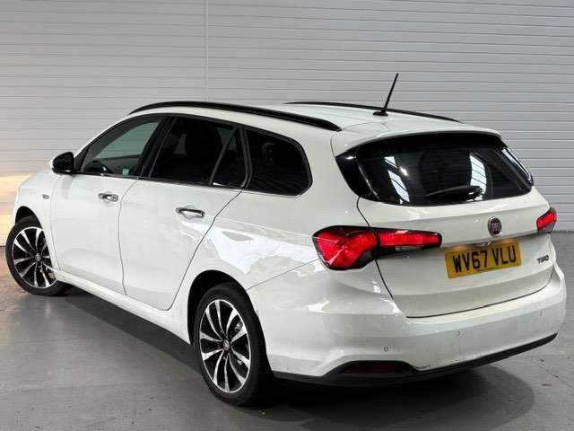 2017 FIAT TIPO 2017 FIAT TIPO