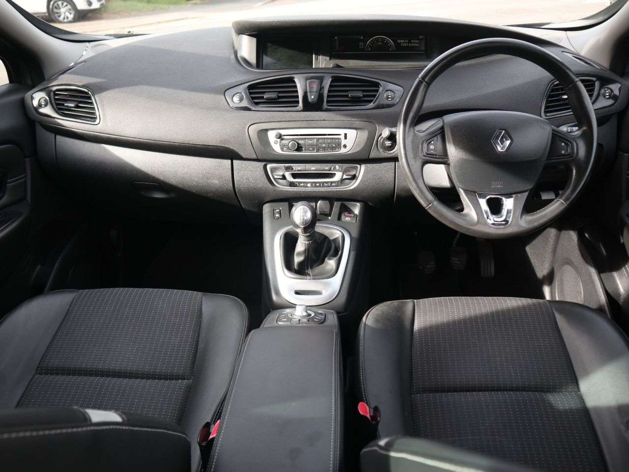 A 2014 RENAULT SCENIC 1.5 dCi ENERGY Dynamique TomTom MPV 5dr Diesel Manual Euro 5 (s/s) (110 ps) A 2014 RENAULT SCENIC 1.5 dCi ENERGY Dynamique TomTom MPV 5dr Diesel Manual Euro 5 (s/s) (110 ps)