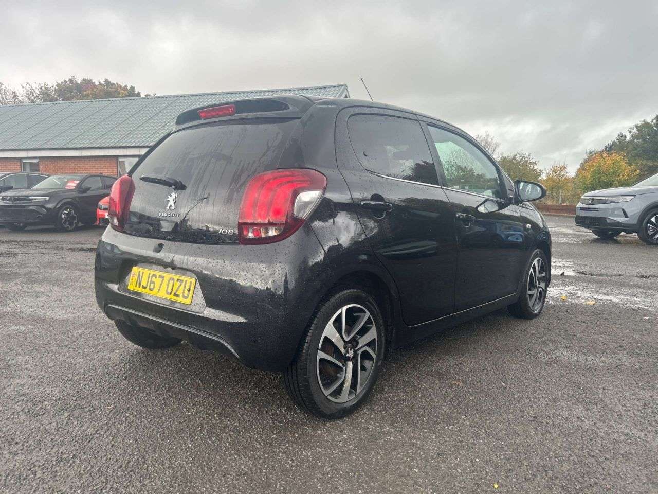 2017 PEUGEOT 108 2017 PEUGEOT 108