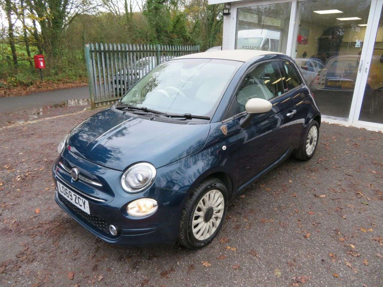 2019 FIAT 500C 2019 FIAT 500C