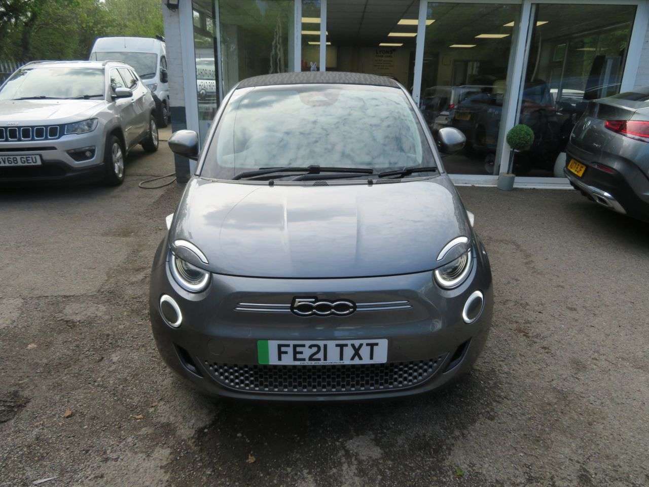 2021 FIAT 500E C 2021 FIAT 500E C