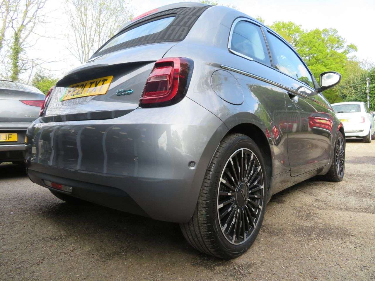 2021 FIAT 500E C 2021 FIAT 500E C