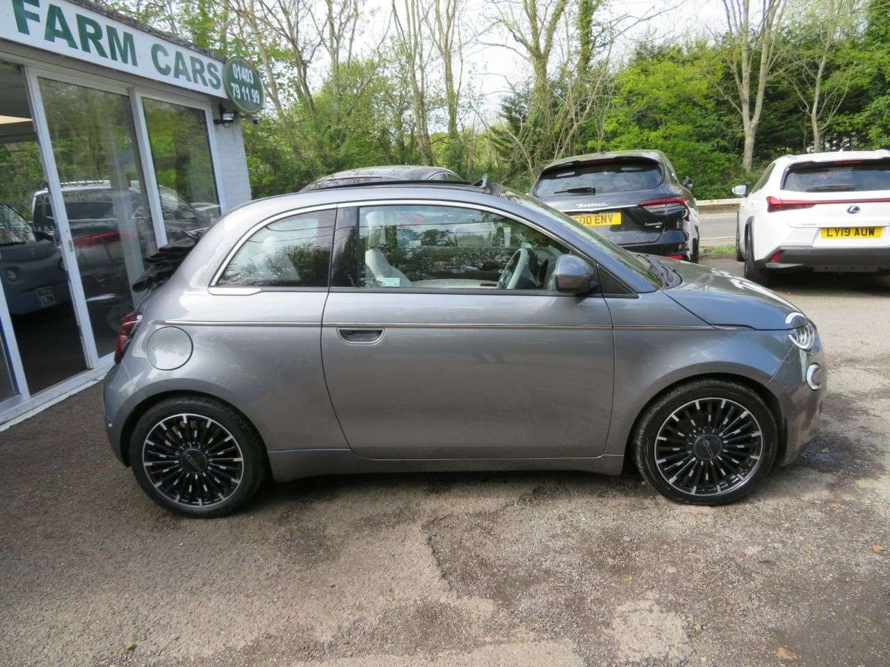 2021 FIAT 500E C 2021 FIAT 500E C