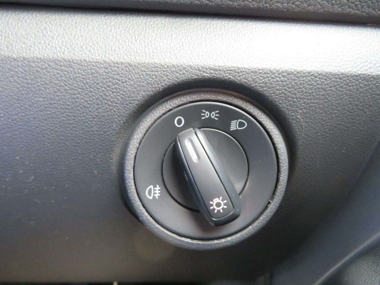 2015 VOLKSWAGEN UP! 2015 VOLKSWAGEN UP!