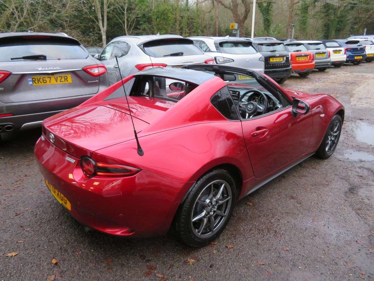 A 2019 MAZDA MX-5 RF 1.5 SKYACTIV-G Sport Nav+ Convertible 2dr Petrol Manual Euro 6 (132 ps) CON A 2019 MAZDA MX-5 RF 1.5 SKYACTIV-G Sport Nav+ Convertible 2dr Petrol Manual Euro 6 (132 ps) CON